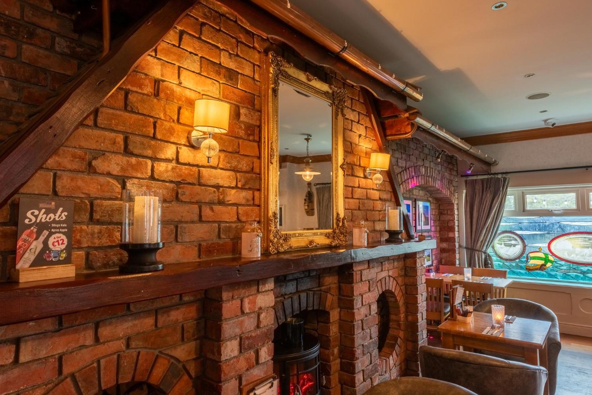 The Harbour Inn Buncrana Kültér fotó